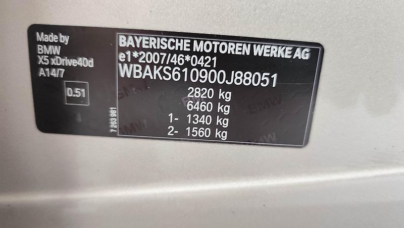 BMW X5 (2014) - fotka 57 z 63