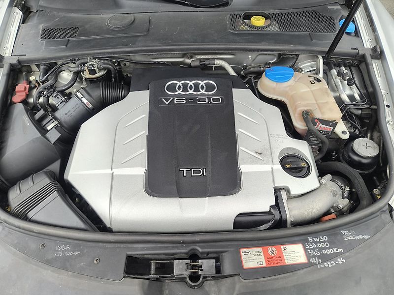 Audi A6 (2008) 3.0 TDI Q AT/NAVI/VZDUCH/KŮŽE - fotka 41 z 52