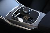 BMW Řada 3 330d xDrive Touring - náhled 12