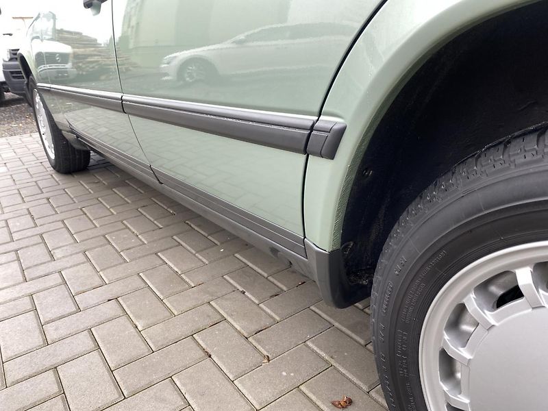 Mercedes-Benz 124 2.0i - 1xMaj - 40 000km - TOP - fotka 10 z 54