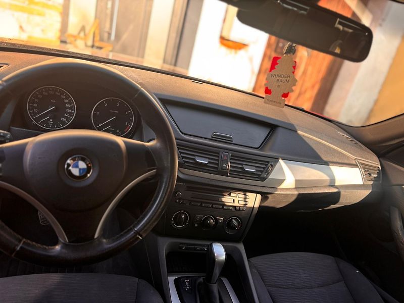 BMW X1 XDRIVE 20D, AUTOMAT - fotka 13 z 15