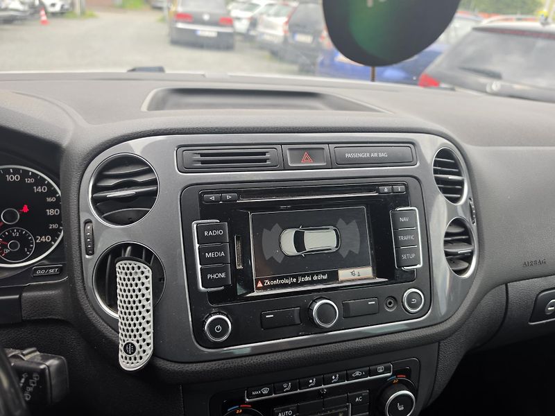 Volkswagen Tiguan 2.0 TDI DSG TZ 4Motion Led - fotka 20 z 20