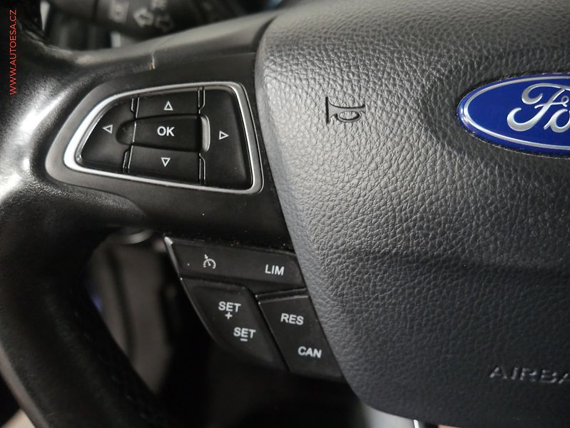 Ford Focus (2015) 1.5 EB, AC, temp - fotka 14 z 22