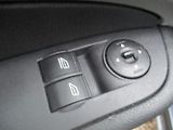 Ford Focus 1.6i DIGI AC - náhled 9