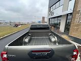 Toyota Hilux 2.8 D-4D automat Invincible - náhled 9