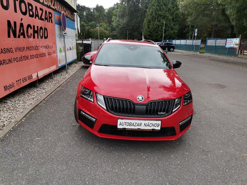 Škoda Octavia (2018) 2.0TDi 135ke RS Challenge DSG - fotka 7 z 32