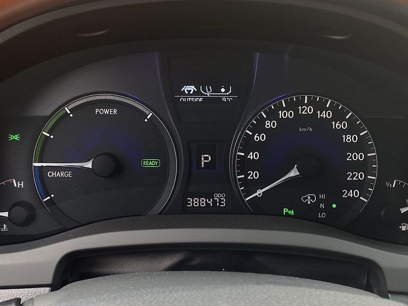 Lexus RX 450h 3.5HSD, ČR-1m, tažné, 4x4 - fotka 9 z 15