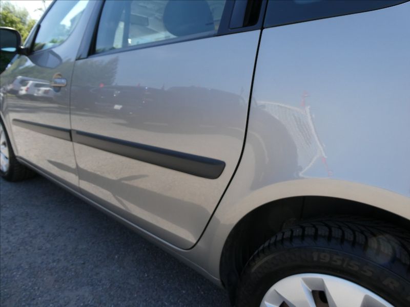 Škoda Roomster 1,4 i 16V závěs, serviska - fotka 14 z 49