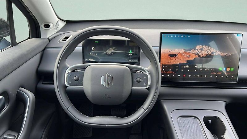Leapmotor C10 (2025) Design 81,9 kWh AWD/172078 - fotka 16 z 40