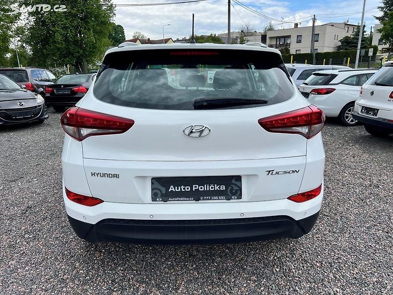Hyundai Tucson (2015) 1.7 CRDi 85 kW Servis,Stav - fotka 6 z 18