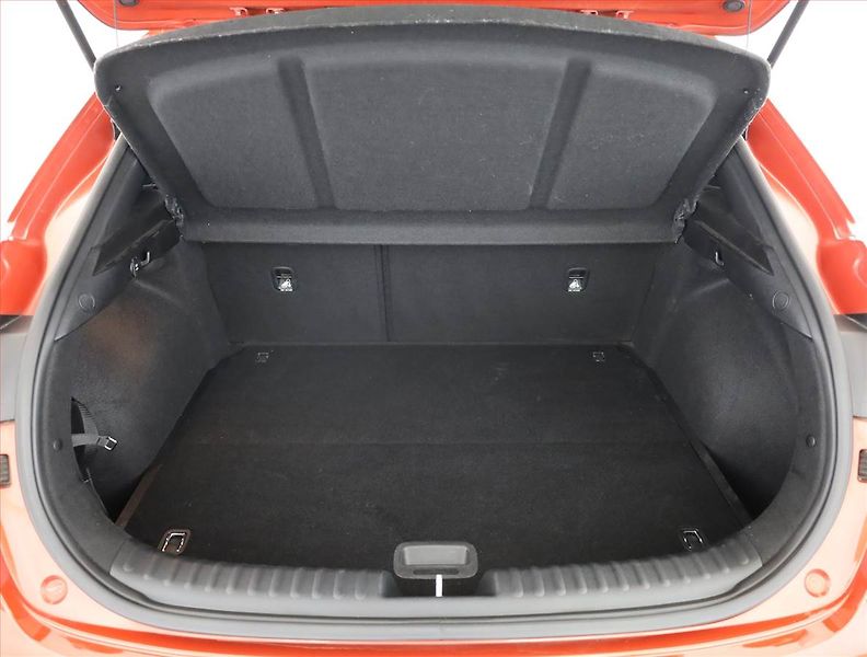 Kia XCeed (2021) 1.5 T-GDI, Automat, Serv.kniha - fotka 17 z 18