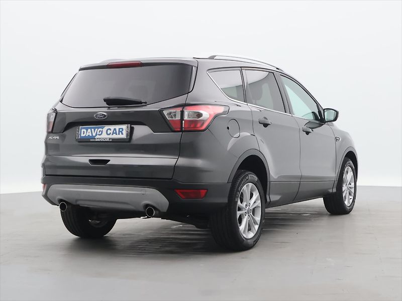 Ford Kuga 1,5 TDCI 88kW CZ Titanium DPH - fotka 7 z 30