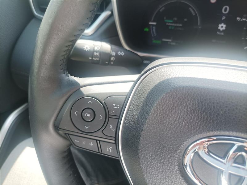 Toyota Corolla Cross 2,0 Executive Skyview - fotka 12 z 18