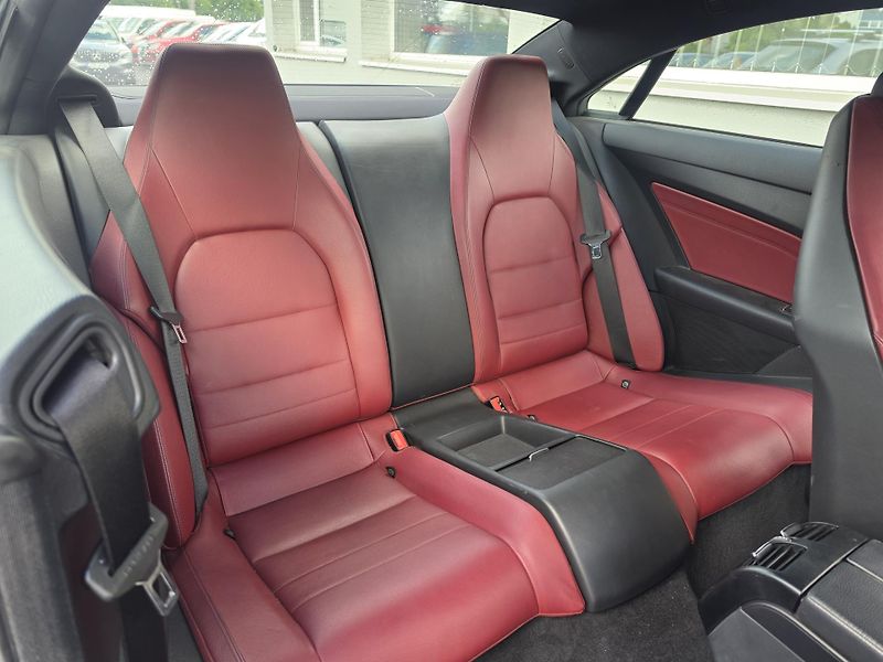 Mercedes-Benz Třídy E 250CDI  AMG Facelift Led - fotka 7 z 16
