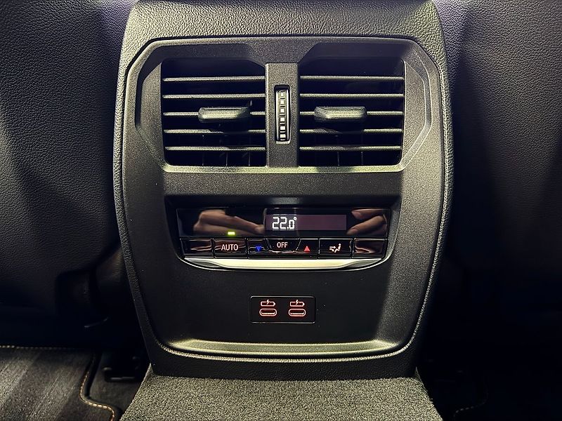 Alpina B3 GT xDrive 389 kW TOURING 430, - fotka 32 z 34