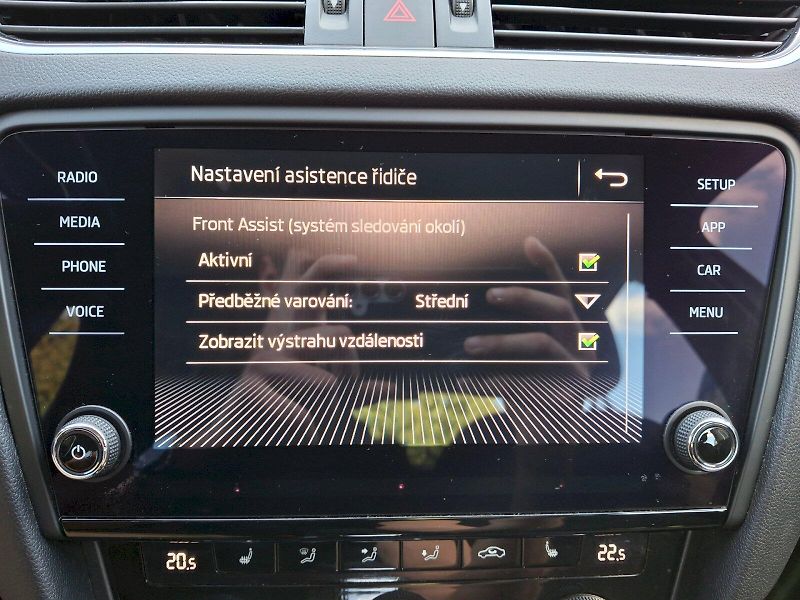 Škoda Octavia (2019) Style DSG 2,0TDi 110kW - fotka 9 z 34