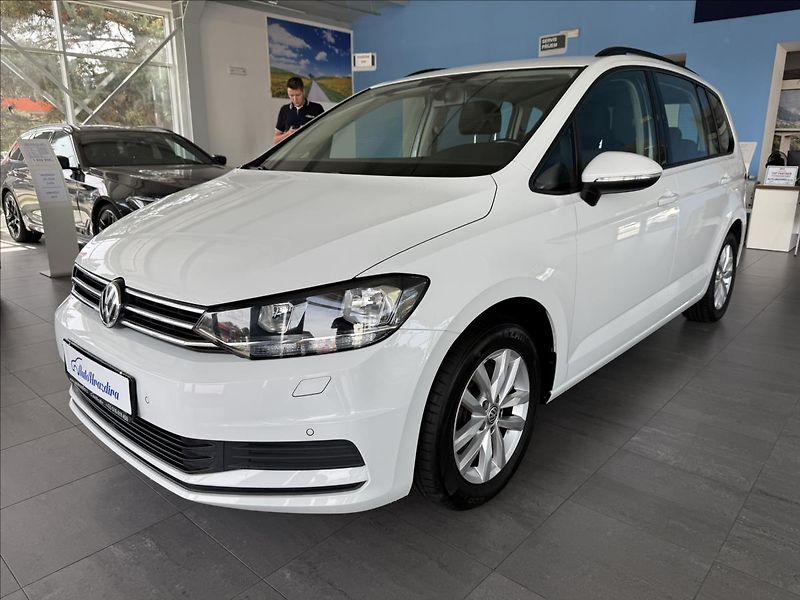 Volkswagen Touran 1,2   TSI,COMFORTLINE,SERVISKA - fotka 3 z 22
