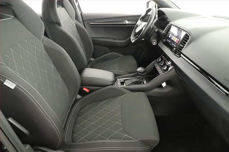 Škoda Karoq (2023) 2.0 TDI - fotka 7 z 21