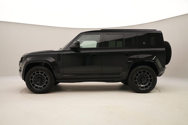 Land Rover Defender (2026) OCTA BLACK AWD AUT - fotka 9 z 81