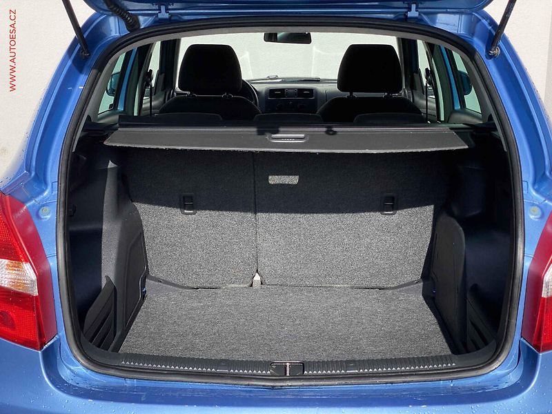 Škoda Fabia (2012) 1.2 TSi, ČR, AC - fotka 7 z 16