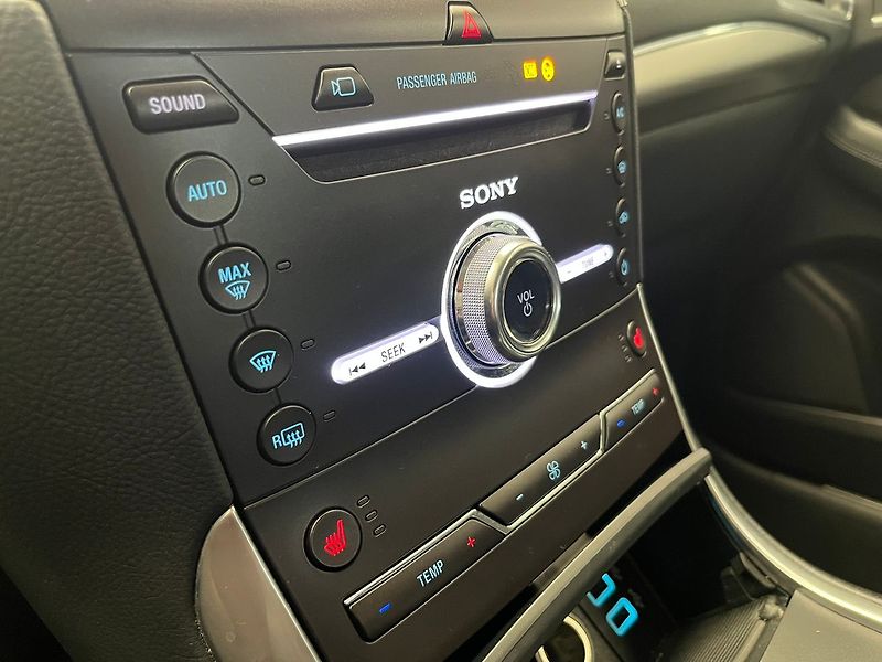 Ford Galaxy 2.5 HEV TITANIUM 7 míst - fotka 22 z 71