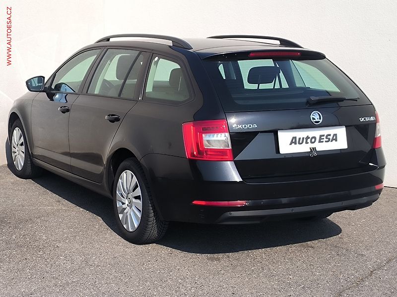 Škoda Octavia (2018) 1.0TSi, 2.maj,ČR - fotka 6 z 16