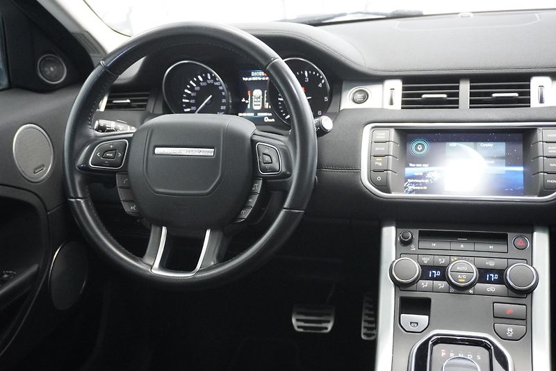 Land Rover Range Rover Evoque 2,2 SD4 DYNAMIC 4WD AUT. - fotka 23 z 31