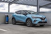 Renault Captur e-tech. Cena 735 000 Kč