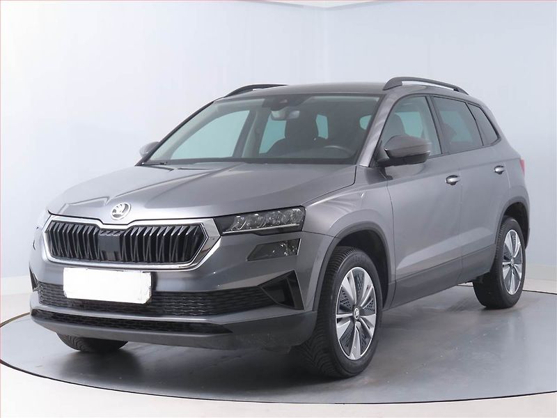 Škoda Karoq (2022) 2.0 TDI - fotka 2 z 20