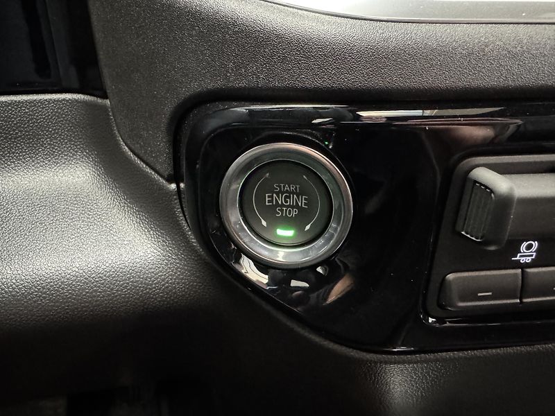 Chevrolet Silverado High Country 6,2 V8 + LPG - fotka 44 z 57