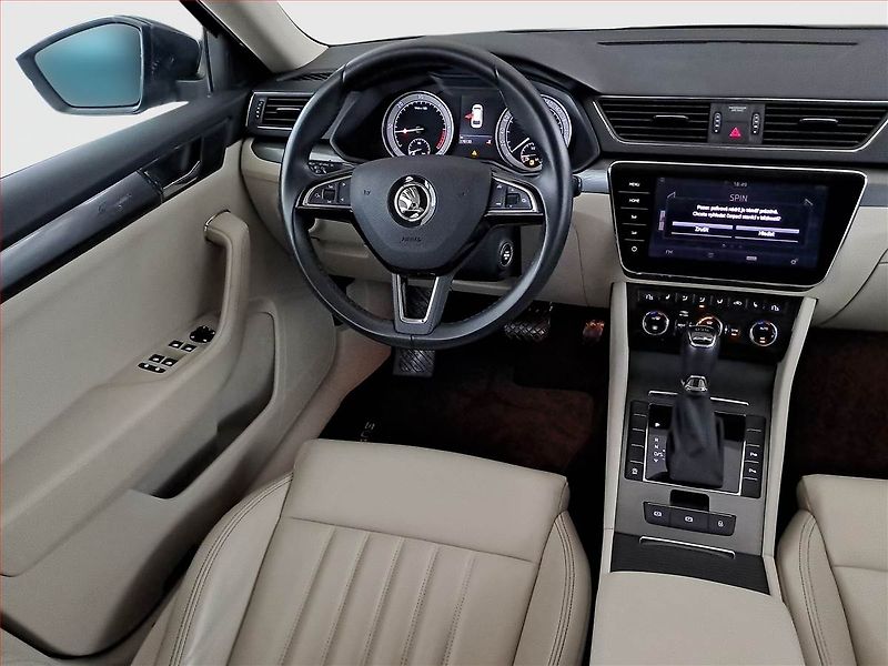Škoda Superb (2020) Style 1.6 TDI, Automat - fotka 7 z 21