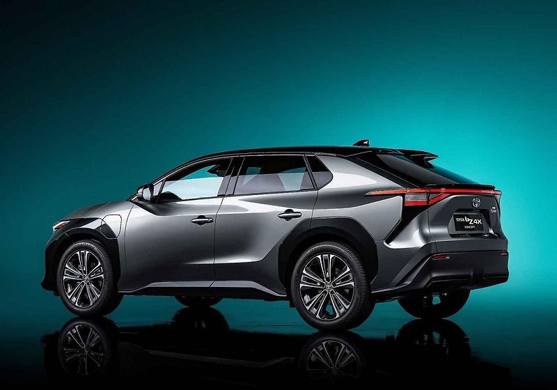 Ford Evos by měl podle řady zdrojů časem nahradit Mondeo