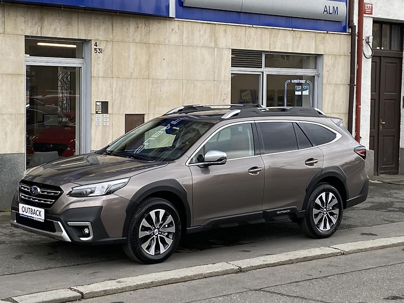 Subaru Outback (2025) 2.5i-Touring EyeSight -2025,5 - fotka 2 z 20