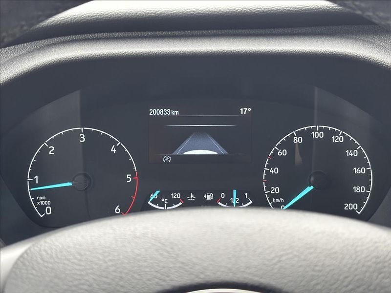 Ford Tourneo Custom 2,0 EcoBlue 136kW TitaniumX L2 - fotka 26 z 42