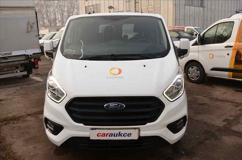 Ford Transit (2022) CUSTOM 2,0 D - fotka 2 z 19