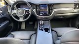 Volvo XC60 INSCRIPTION, B5 FWD, 184+10 kW - náhled 12