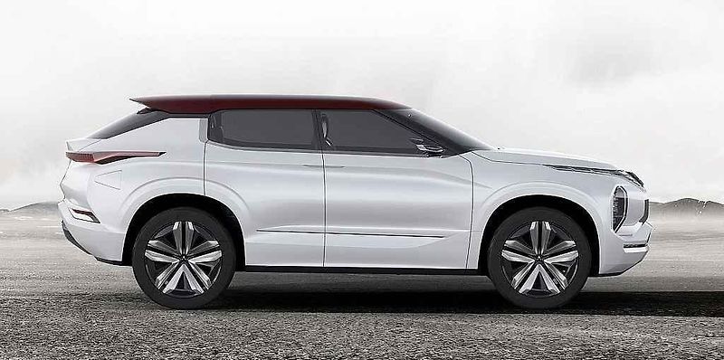 Koncept Mitsubishi GT-PHEV.