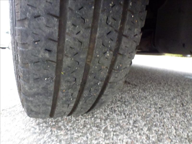 Volkswagen Transporter 2,0 TDI 9míst - fotka 46 z 46