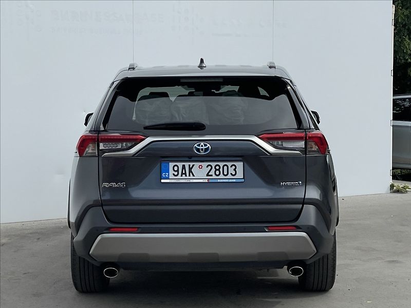 Toyota RAV4 2,5 Hybrid 4WD Comfort Style - fotka 22 z 22