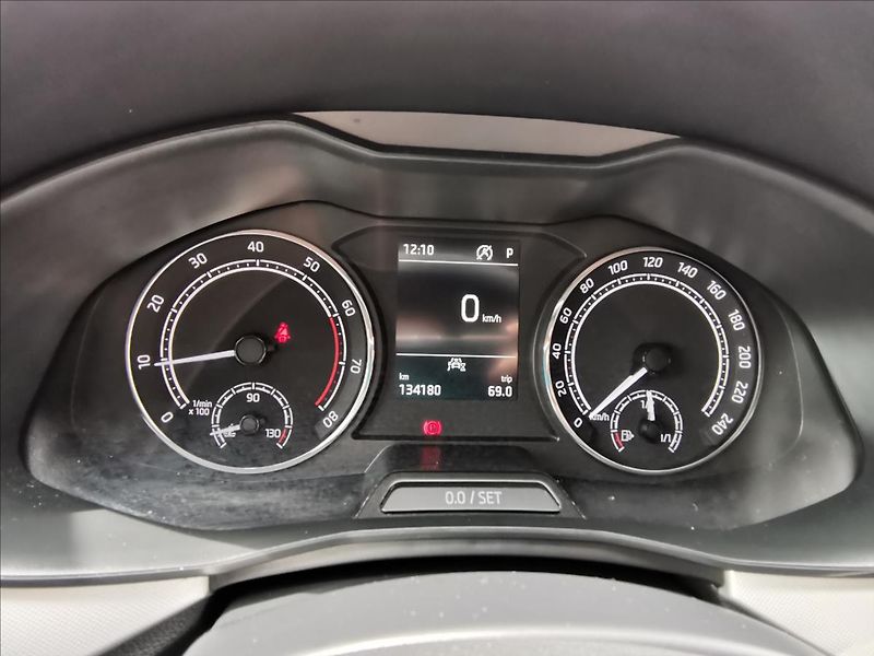 Škoda Kamiq 1,0 TSI 81 kW Ambition DSG - fotka 18 z 18