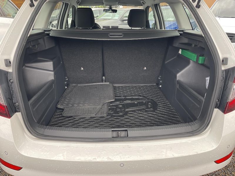 Škoda Fabia 1.0 TSi STYLE NEHAVAR-DPH-ČR ! - fotka 10 z 41