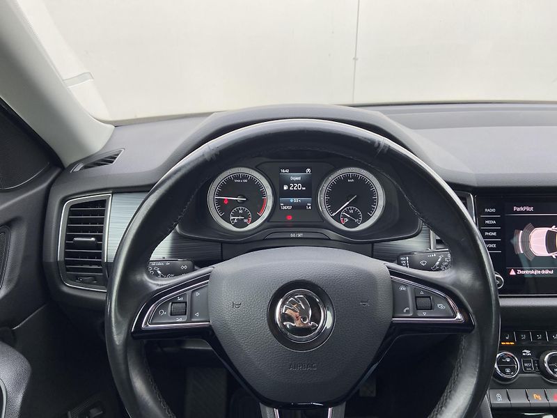 Škoda Kodiaq 2.0 TDI 4x4 / 110 kW Ambition - fotka 14 z 25