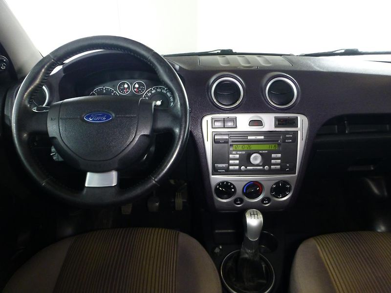 Ford Fusion (2007) 1,4i**KLIMATIZACE*** - fotka 15 z 22