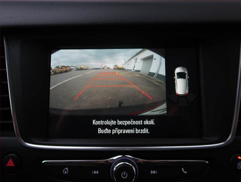 Opel Crossland X (2022) 1.2 Turbo, ČR,1.maj - fotka 16 z 17