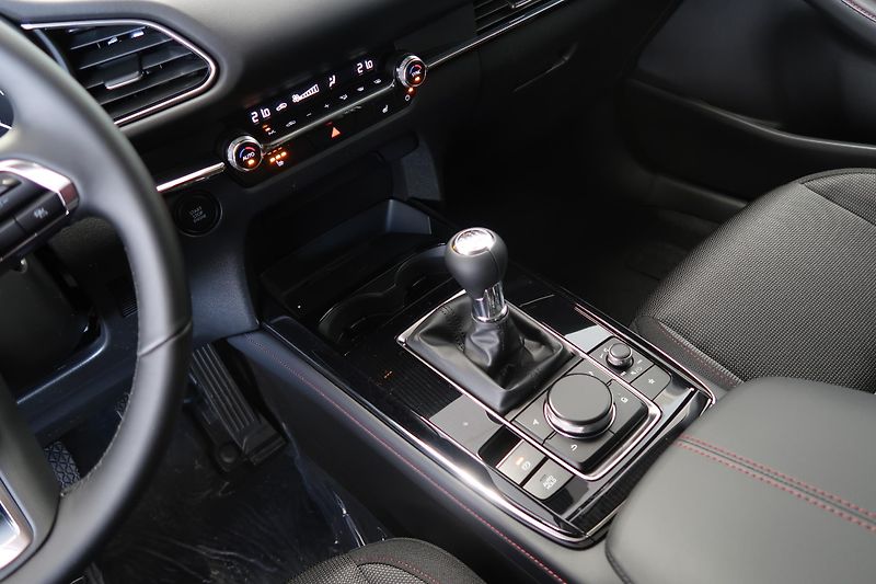 Mazda CX-30 (2026) 2.5l G140 Homura - fotka 18 z 18