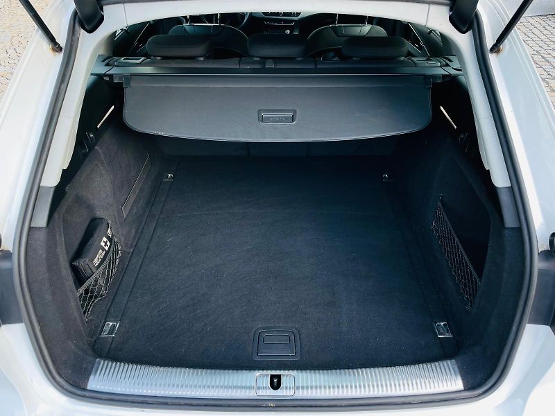 Audi A4 3.0TDI AUT KAMERA SERVISKA  - fotka 22 z 60