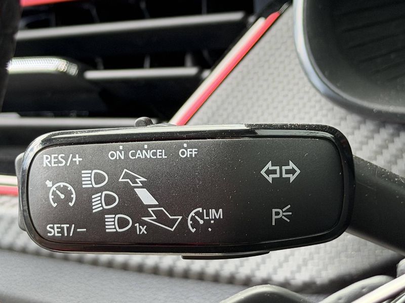 Škoda Kamiq (2026) Monte Carlo 7DSG 1,0TSI - fotka 16 z 22