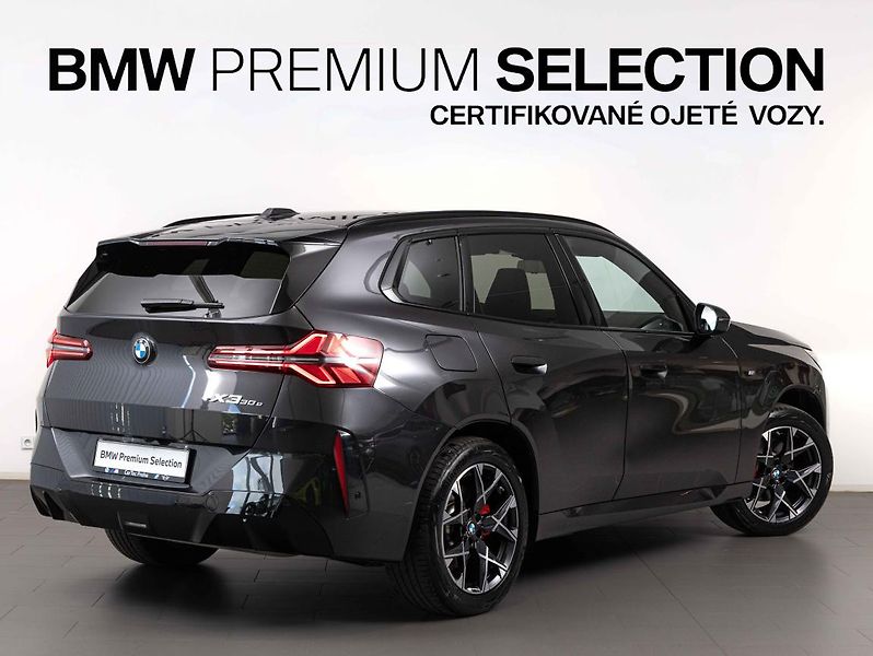 BMW X3 30e xDrive - fotka 5 z 23