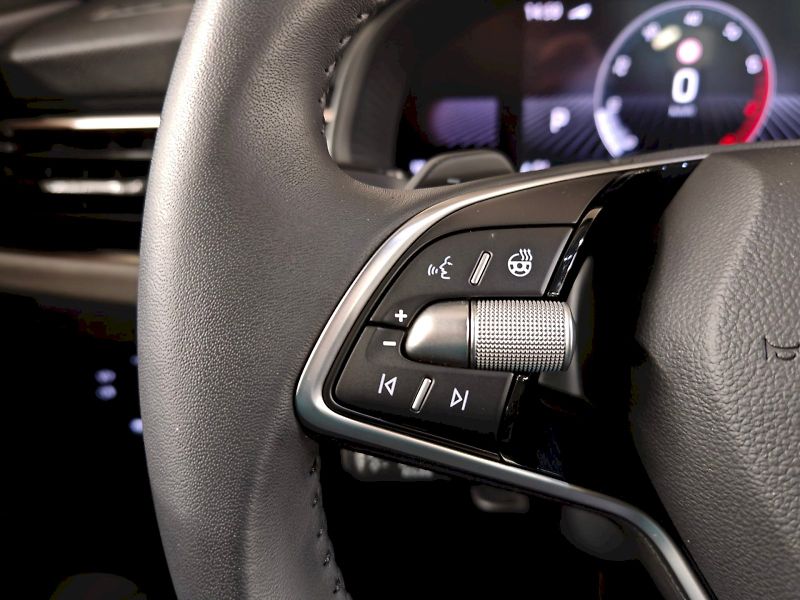 Škoda Kamiq (2024) 1.0 TSI 85 kW DSG Top Selectio - fotka 8 z 29