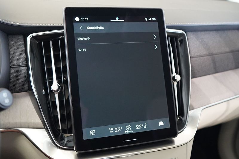 Volvo XC90 B5 PLUS Dark, Vzduch, 360° - fotka 38 z 53